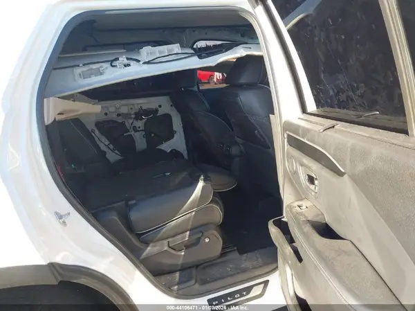 5FNYG1H82RB033465 2024 HONDA PILOT - Image 8