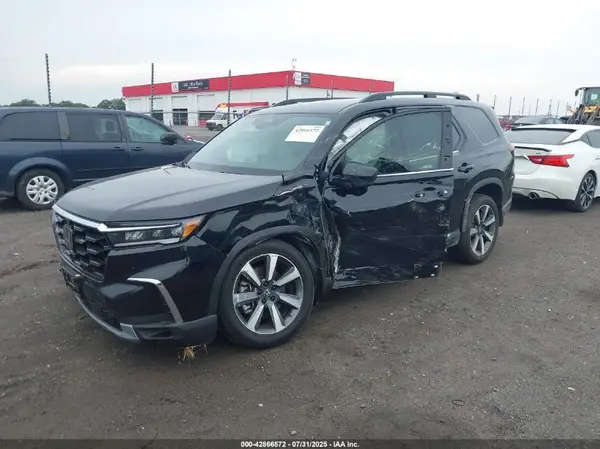 5FNYG1H82RB046667 2024 HONDA PILOT - Image 2
