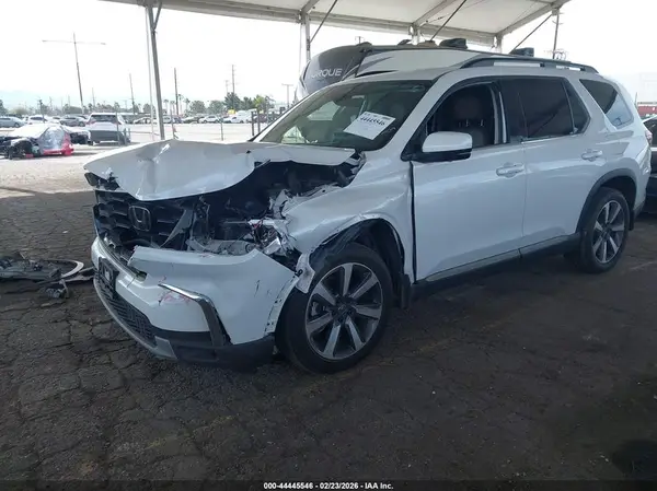 5FNYG1H82SB027655 2025 HONDA PILOT - Image 2