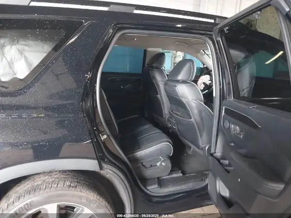 5FNYG1H83PB017742 2023 HONDA PILOT - Image 8