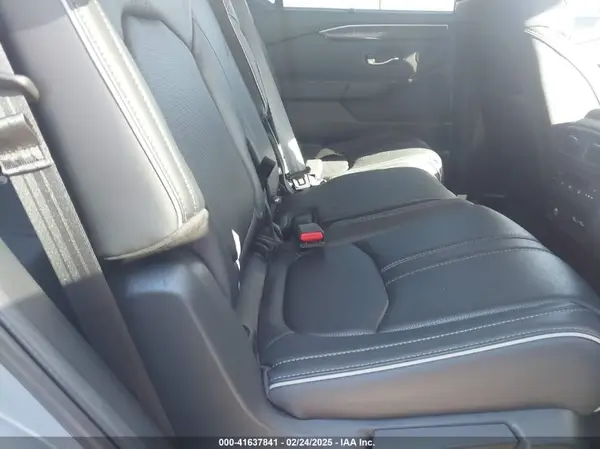 5FNYG1H83PB041264 2023 HONDA PILOT - Image 8