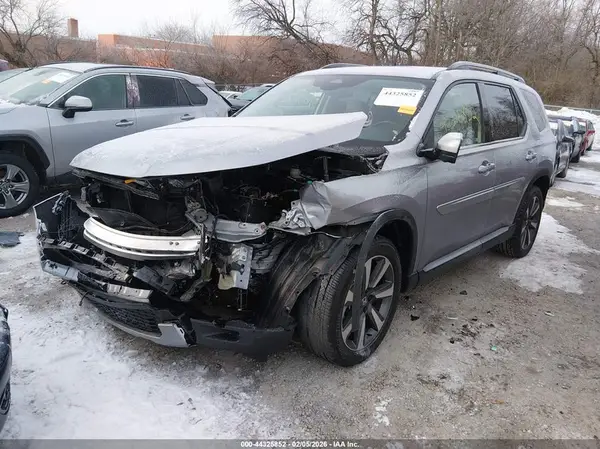 5FNYG1H83RB004573 2024 HONDA PILOT - Image 2