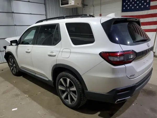 5FNYG1H83RB007389 2024 HONDA PILOT - Image 2
