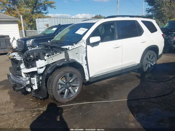 5FNYG1H83SB133497 2025 HONDA PILOT - Image 2