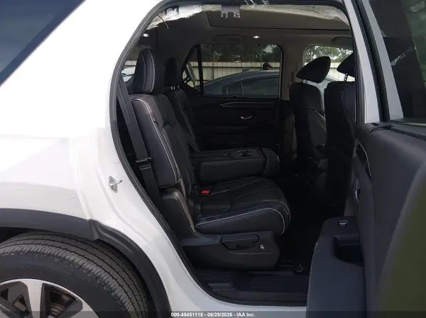 5FNYG1H84PB004613 2023 HONDA PILOT - Image 8