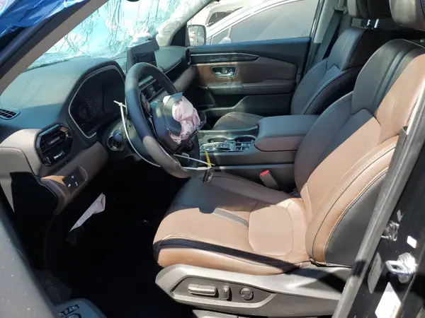 2024 HONDA PILOT auction photo 7