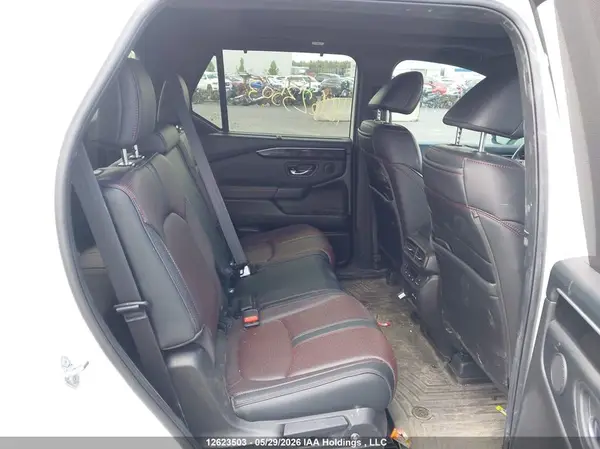 5FNYG1H86PB502828 2023 HONDA PILOT - Image 8