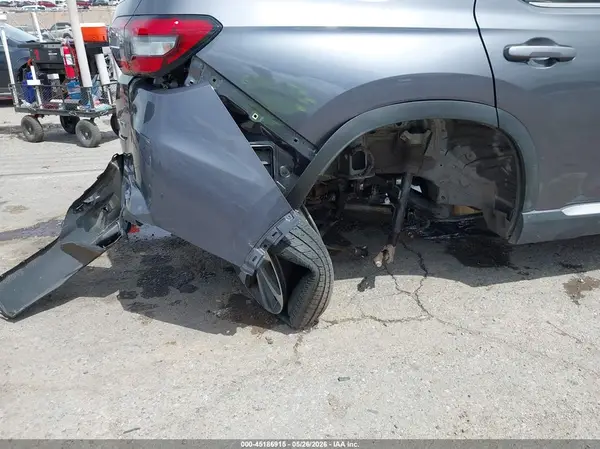 2024 HONDA PILOT auction photo 6