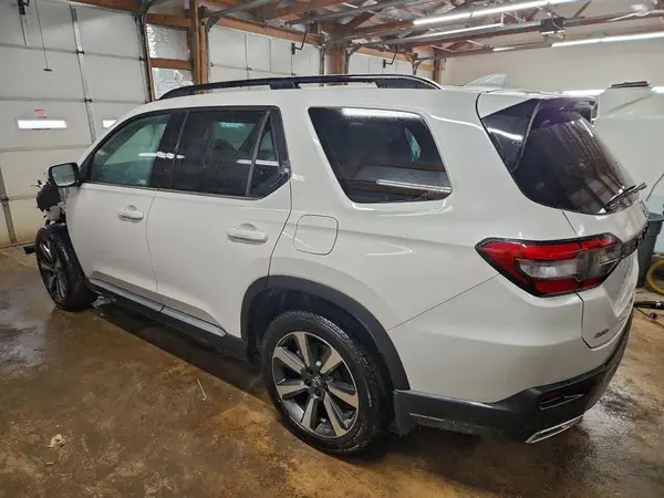 5FNYG1H86SB135292 2025 HONDA PILOT - Image 2