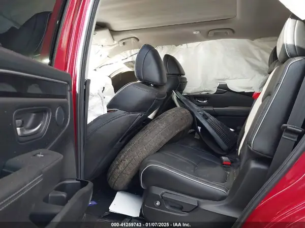 5FNYG1H87PB004797 2023 HONDA PILOT - Image 8