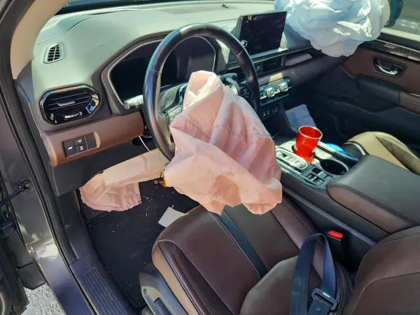 5FNYG1H87PB009899 2023 HONDA PILOT - Image 8