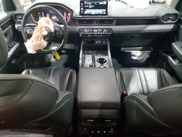 5FNYG1H87PB017064 2023 HONDA PILOT - Image 8