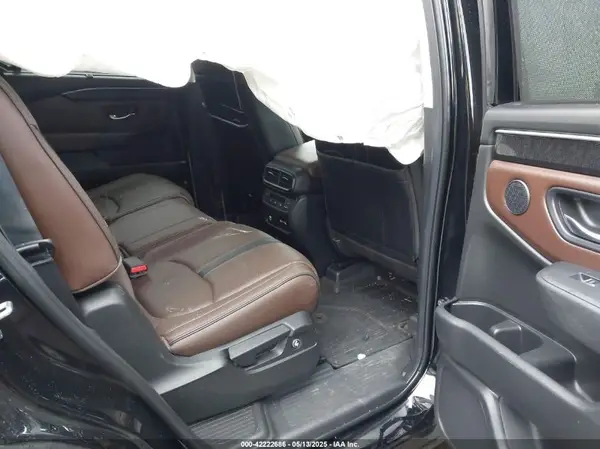 5FNYG1H87PB040148 2023 HONDA PILOT - Image 8