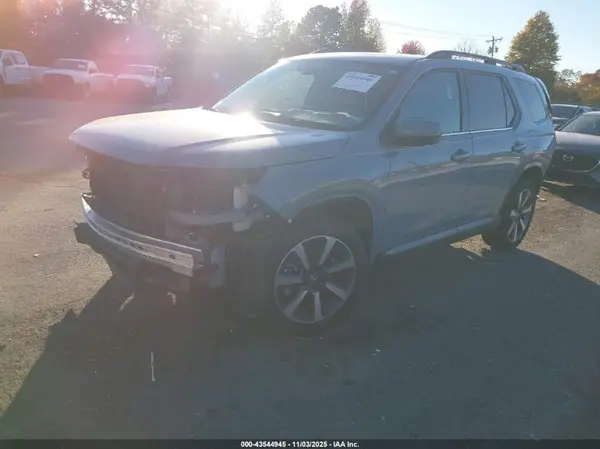 5FNYG1H88PB001276 2023 HONDA PILOT - Image 2