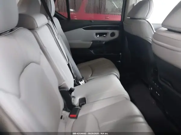 5FNYG1H88PB017705 2023 HONDA PILOT - Image 8