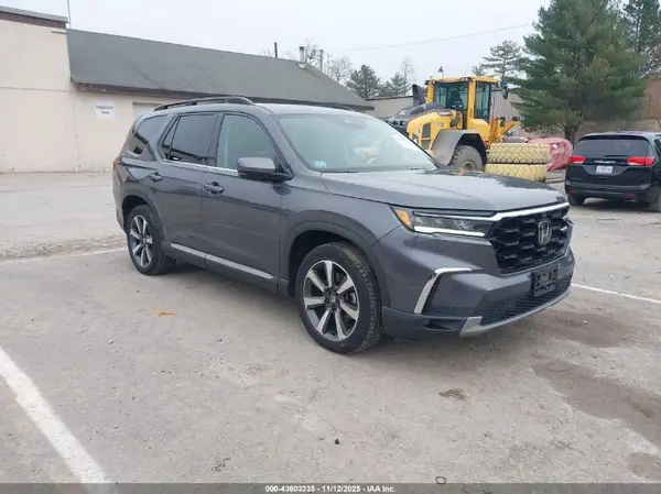 5FNYG1H88PB024489 2023 HONDA PILOT - Image 1