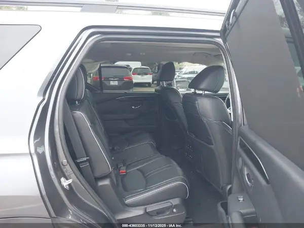 5FNYG1H88PB024489 2023 HONDA PILOT - Image 8