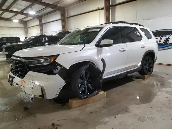 5FNYG1H88PB043169 2023 HONDA PILOT - Image 1