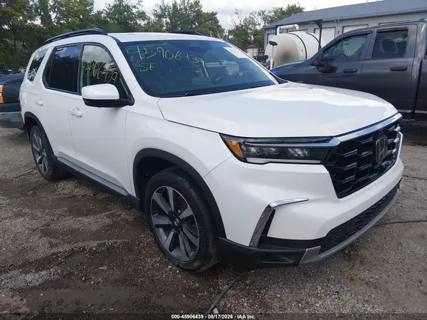 5FNYG1H88RB009039 2024 HONDA PILOT - Image 1
