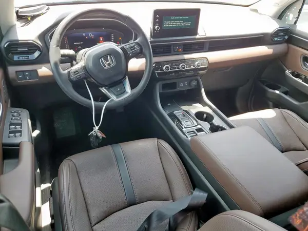 5FNYG1H88RB009638 2024 HONDA PILOT - Image 8