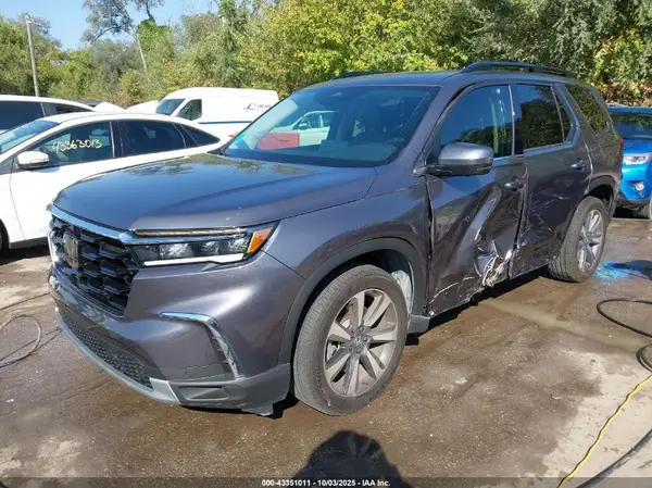 5FNYG1H88SB001237 2025 HONDA PILOT - Image 2