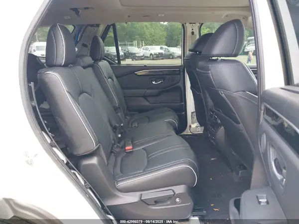 5FNYG1H89PB024632 2023 HONDA PILOT - Image 8
