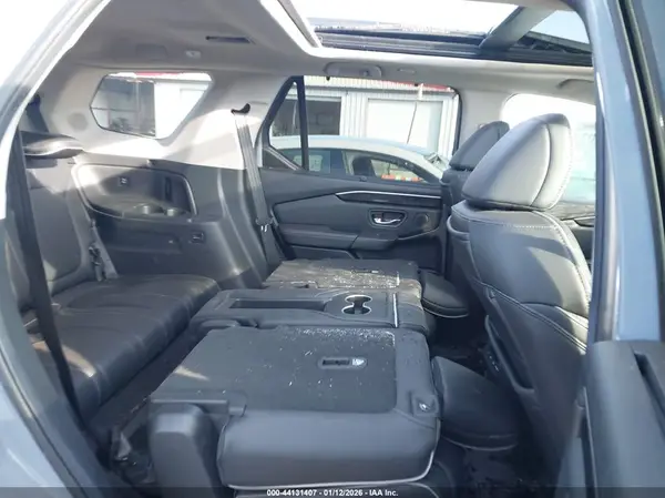 5FNYG1H89RB040817 2024 HONDA PILOT - Image 8
