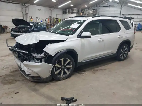 5FNYG1H89SB050057 2025 HONDA PILOT - Image 2