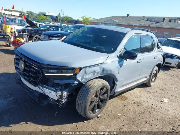5FNYG1H8XPB501813 2023 HONDA PILOT - Image 2
