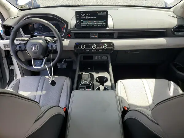 5FNYG1H8XSB106880 2025 HONDA PILOT - Image 8