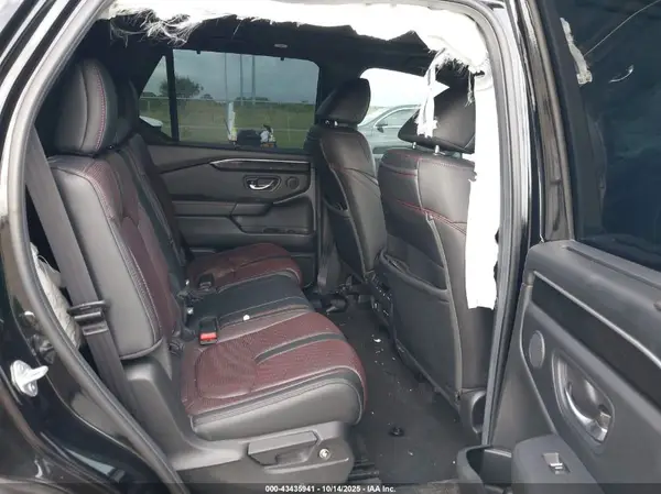 5FNYG1H90SB043734 2025 HONDA PILOT - Image 8