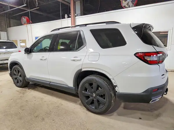 5FNYG1H91SB113581 2025 HONDA PILOT - Image 2