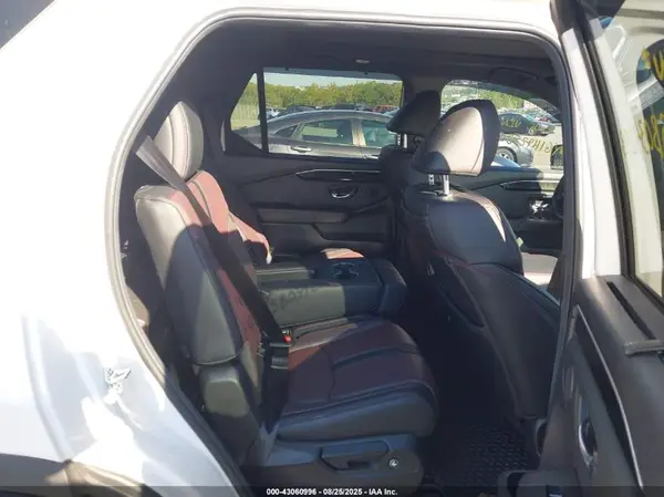 5FNYG1H92SB034288 2025 HONDA PILOT - Image 8