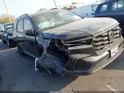 5FNYG1H93SB040472 2025 HONDA PILOT