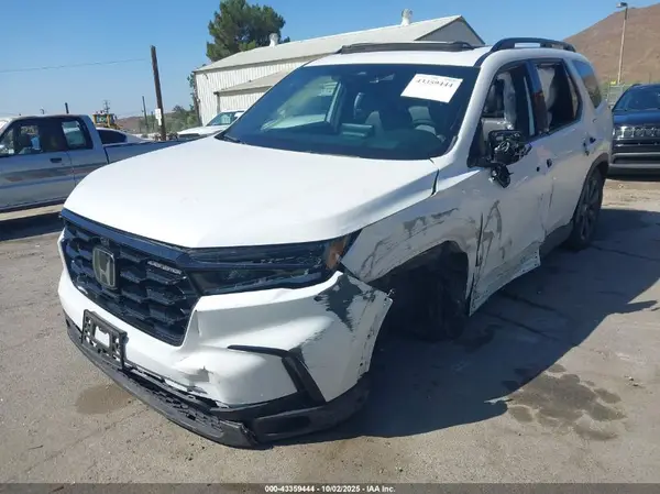 5FNYG1H96SB024136 2025 HONDA PILOT - Image 2