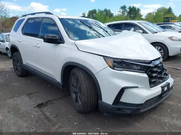 5FNYG1H98SB101864 2025 HONDA PILOT - Image 1
