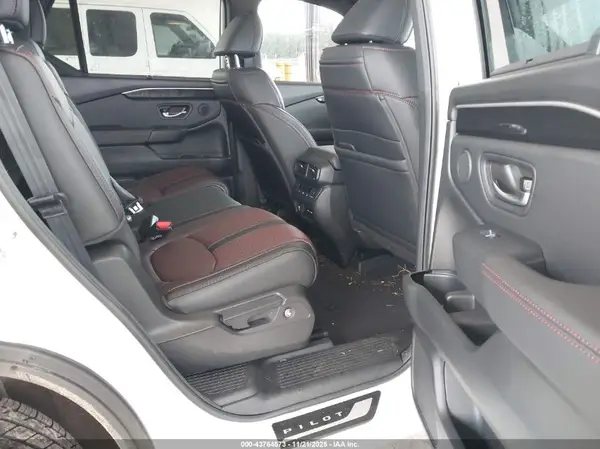 5FNYG1H98SB144598 2025 HONDA PILOT - Image 8