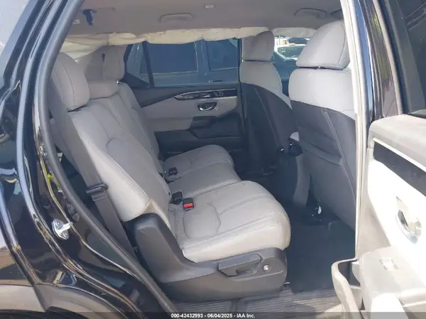 5FNYG2H24PB007268 2023 HONDA PILOT - Image 8