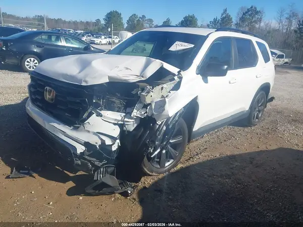 5FNYG2H36SB008696 2025 HONDA PILOT - Image 2