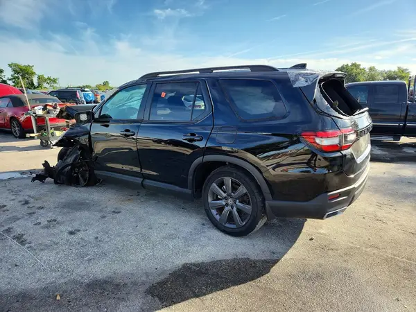 5FNYG2H37SB002809 2025 HONDA PILOT - Image 2