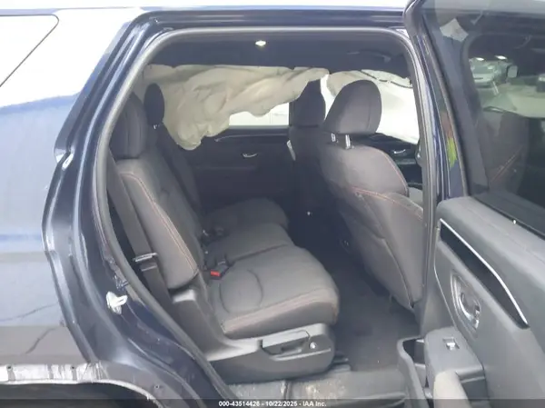 5FNYG2H39PB016055 2023 HONDA PILOT - Image 8