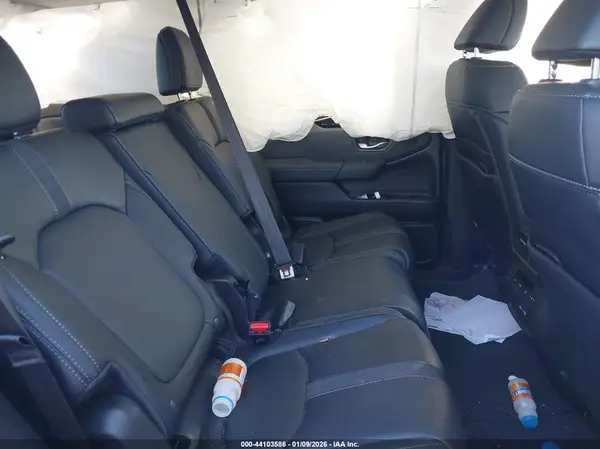 5FNYG2H40PB012663 2023 HONDA PILOT - Image 8