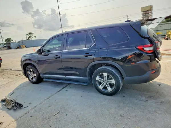 5FNYG2H41PB002126 2023 HONDA PILOT - Image 2