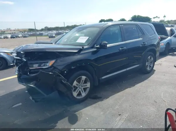 5FNYG2H41RB002971 2024 HONDA PILOT - Image 2