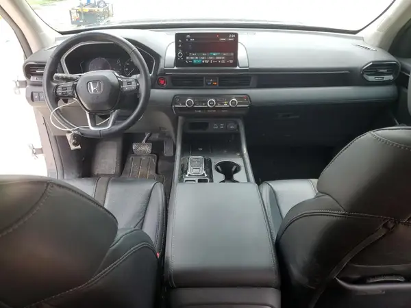 5FNYG2H41SB006010 2025 HONDA PILOT - Image 8