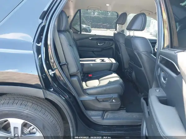 5FNYG2H43RB002695 2024 HONDA PILOT - Image 8