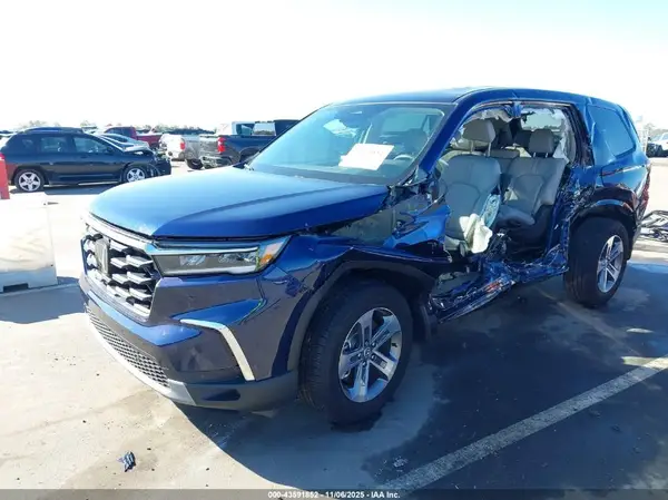 5FNYG2H43SB018112 2025 HONDA PILOT - Image 2