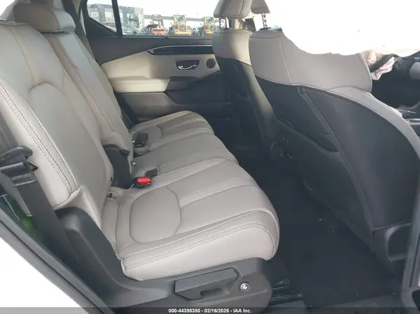 5FNYG2H44SB028373 2025 HONDA PILOT - Image 8