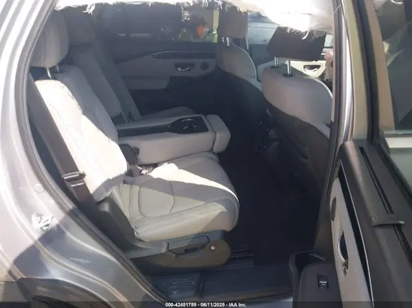 5FNYG2H45SB012019 2025 HONDA PILOT - Image 8