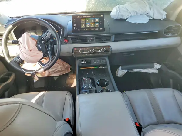 5FNYG2H46PB009797 2023 HONDA PILOT - Image 8